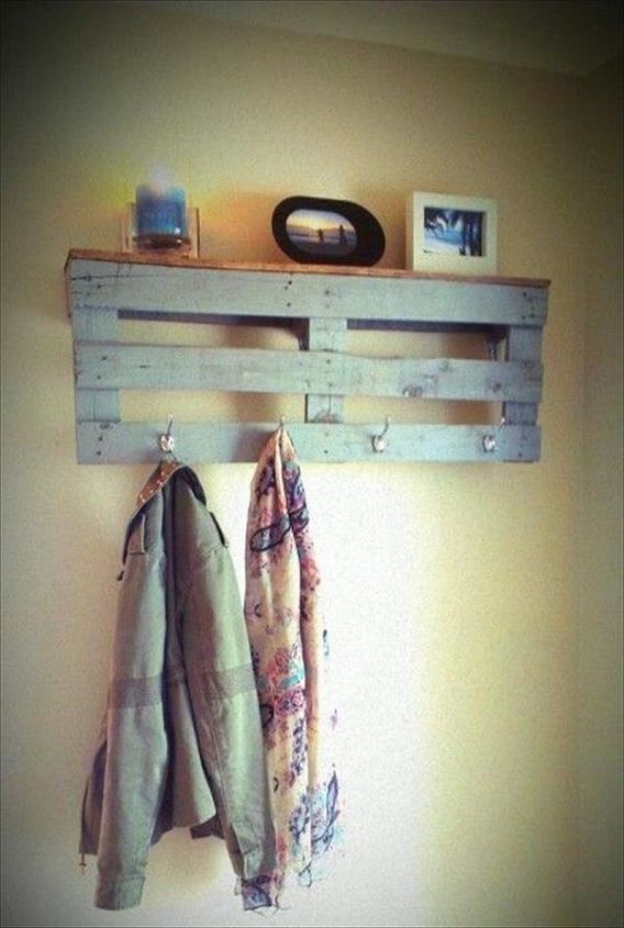 assemble your stuff by using pallet coat rack with hooks, pallet
