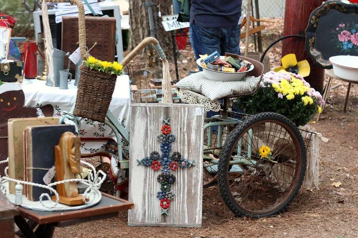 s the top 13 trends from the 2015 country living fair, christmas decorations, gardening, home decor, home improvement, home maintenance repairs, home office, painted furniture, repurposing upcycling, seasonal holiday decor, wall decor, Unexpected Vintage Mixes