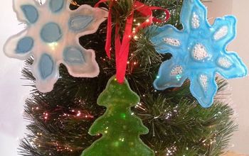 Stained Glass Look: Easy White Glue Ornaments