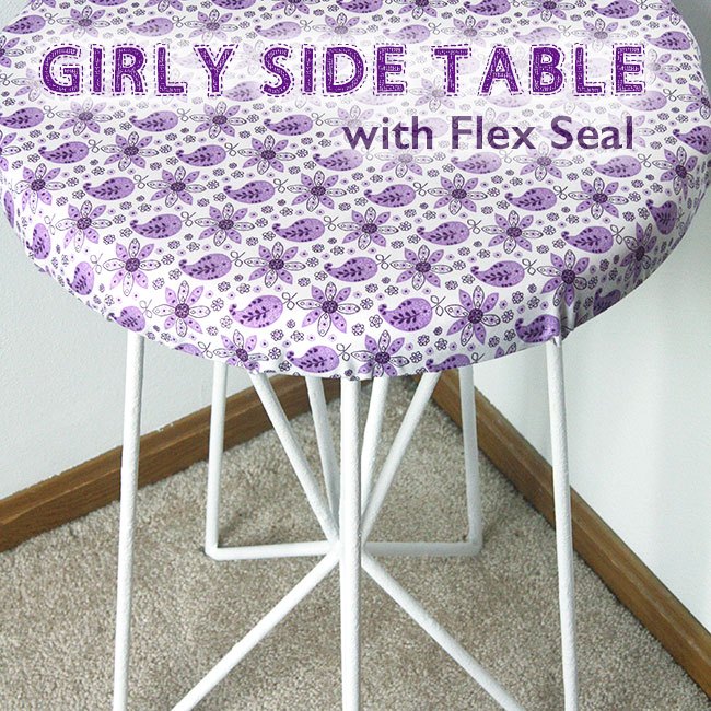 mesa auxiliar girly con sello flexible
