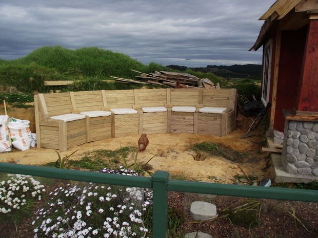 combined garden modular seating retaining wall storage