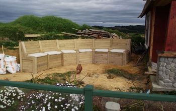 Combined Garden Modular Seating / Retaining Wall / Storage