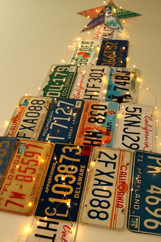 christmas tree from old license plates, christmas decorations, crafts, repurposing upcycling