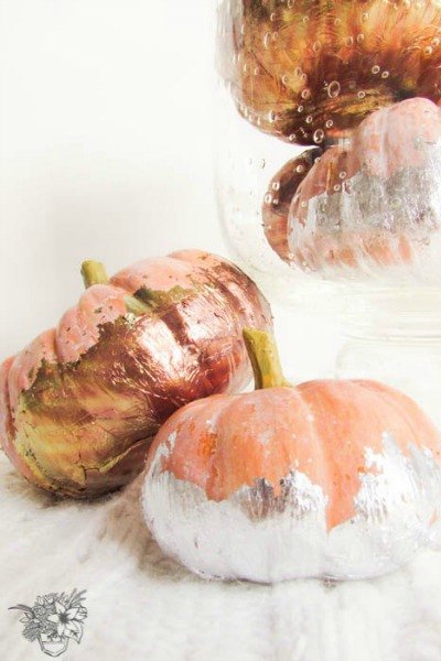 s 8 easy and adorable thanksgiving crafts anyone can do, crafts, seasonal holiday decor, thanksgiving decorations, Gorgeous Gilded Pumpkins