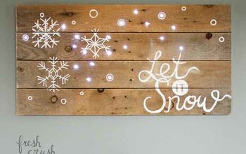 Lighted Pallet Sign for Christmas