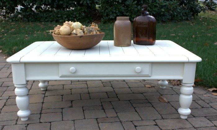 cottage style coffee table makeover, painted furniture