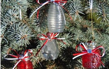 Salt and Pepper Shaker Christmas Ornaments