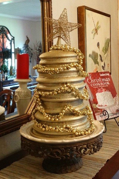 s 20 fake christmas trees you ll wish you d seen sooner, christmas decorations, repurposing upcycling, seasonal holiday decor, Stacked and Stunning Pot Lids
