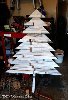 reclaimed wood christmas tree, christmas decorations, crafts, seasonal holiday decor, woodworking projects