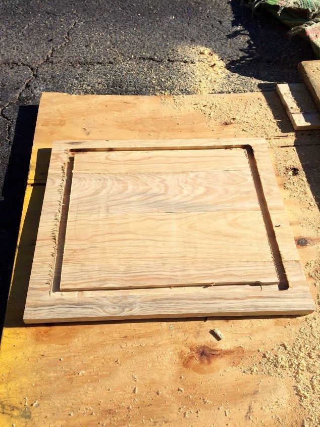 diy turkey cutting board, diy, woodworking projects, This is after the router cut the gutter