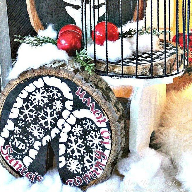 9 impresionantes decoraciones navideas que puedes hacer en un instante, Tablas de madera de Navidad de pizarra