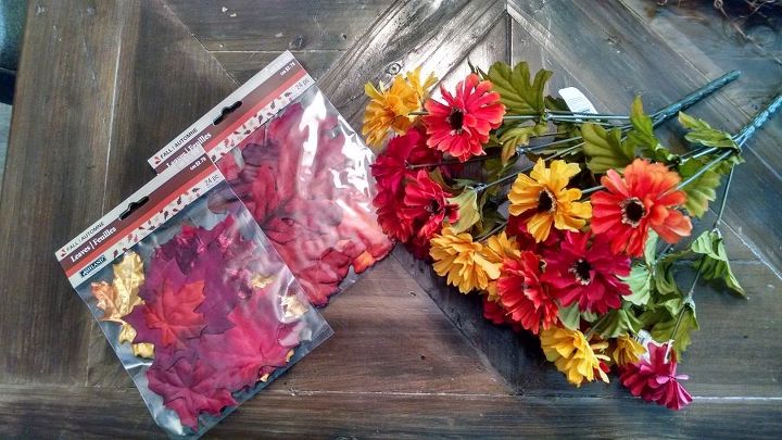 great easy affordable last minute thanksgiving decorations, seasonal holiday decor, thanksgiving decorations, Items bought at dollar store for fall decor