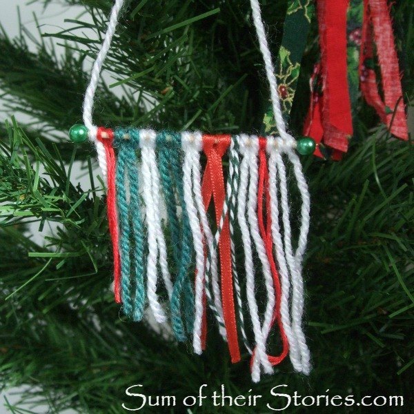 s 26 ridiculously cute ornaments you need this year, crafts, Mini Yarn Hanging
