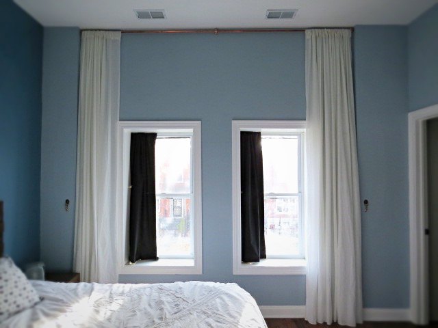 let s make a giant floor to ceiling curtain, diy, home decor, wall decor, window treatments
