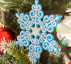 glittered snowflake christmas tree ornament, christmas decorations, crafts, how to, seasonal holiday decor