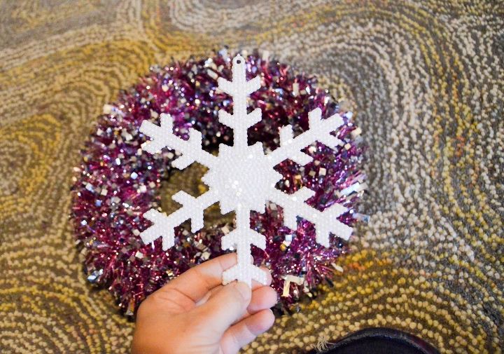 snowflake wreath easy tinsel, christmas decorations, crafts, seasonal holiday decor, wreaths