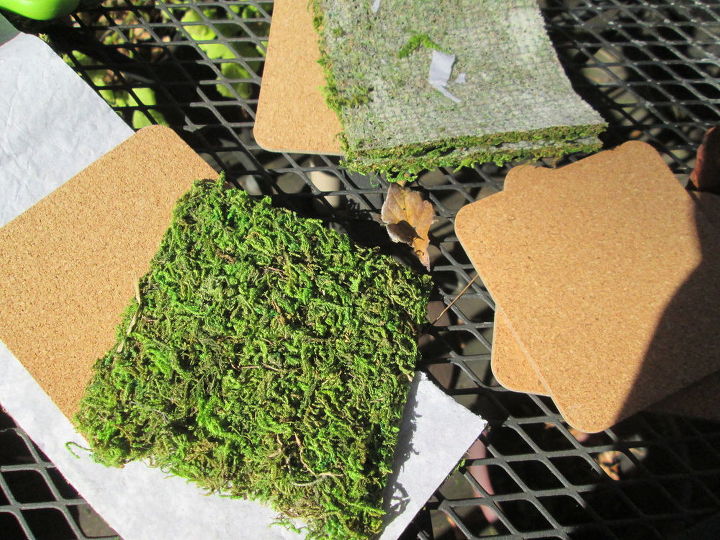come see the many uses for moss cover for the holidays, christmas decorations, crafts, seasonal holiday decor