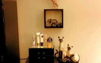 Shadow Boxes With Toy Animals