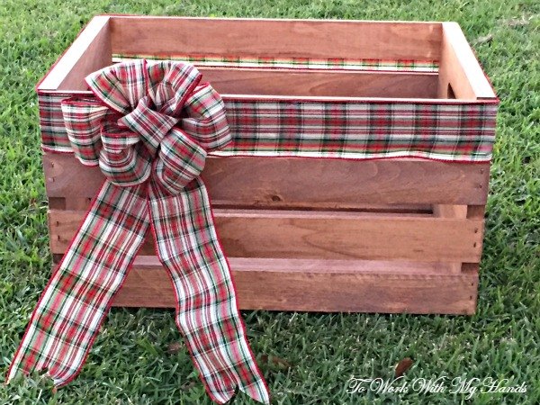 caixa de madeira transformada em floreira caixa de natal x 10
