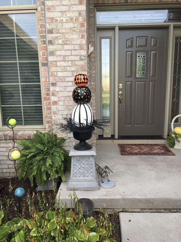 Holiday Topiary Interchangeable Hometalk