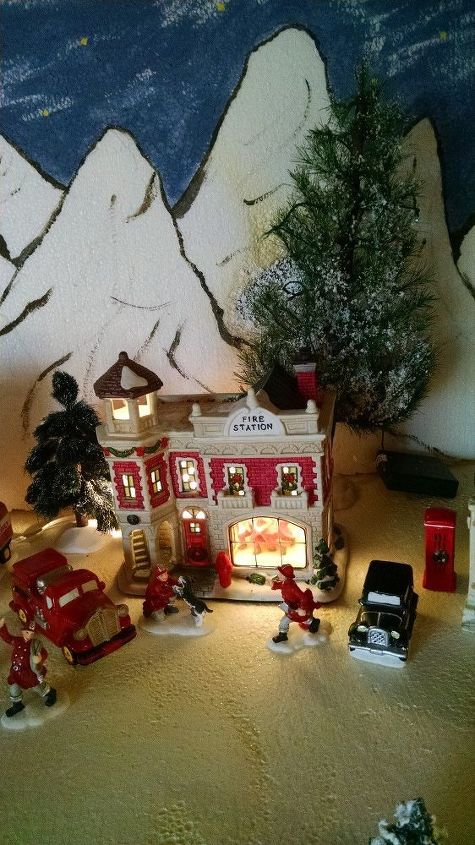 desde tu comunidad 14 ideas de decoracin y trucos navideos econmicos, Aldea de Navidad