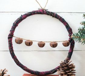 we can tell your holiday decor style from these 8 christmas wreaths, The Cozy Home Dweller
