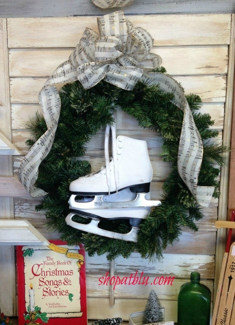home for christmas decor at the blue building, christmas decorations, home decor, seasonal holiday decor, An ice skate wreath adds charm
