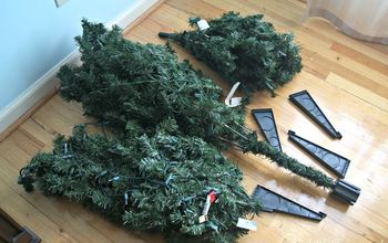 8 trucos para que tu árbol de Navidad falso se vea lleno y fabuloso