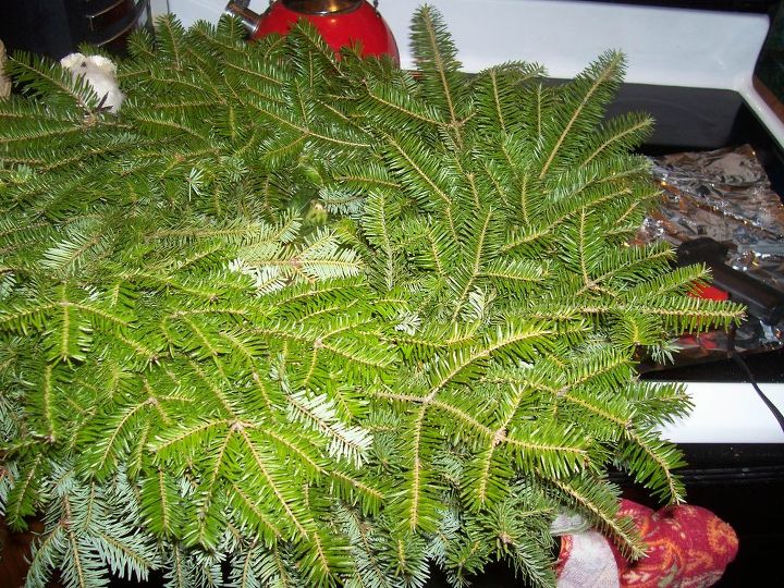 making a simple wreath, christmas decorations, crafts, seasonal holiday decor, wreaths, undecorated balsam wreath