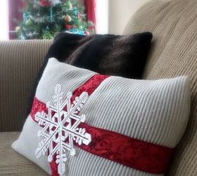 christmas diy pillow cover, christmas decorations, crafts, seasonal holiday decor