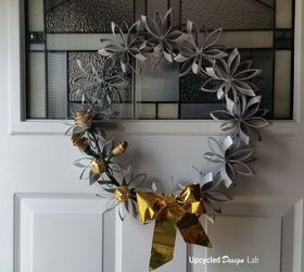 Upcycled Paper Tube Holiday Christmas Wreath