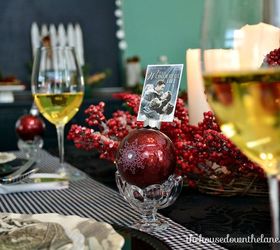christmas eve tablescape with diy place cards homeforchristmas, christmas decorations, seasonal holiday decor
