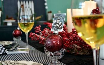 Mesa de Nochebuena con tarjetas de mesa DIY #HomeforChristmas