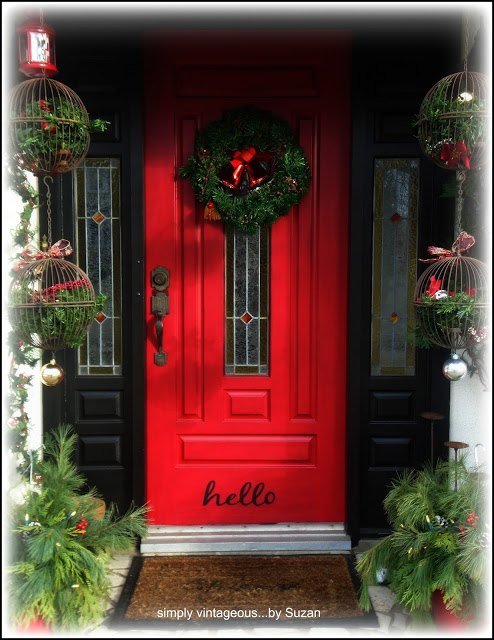 christmas front door, christmas decorations, curb appeal, doors, painting, seasonal holiday decor