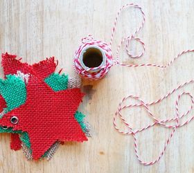 effortless burlap star bunting homeforchristmas blog hop, christmas decorations, crafts, seasonal holiday decor