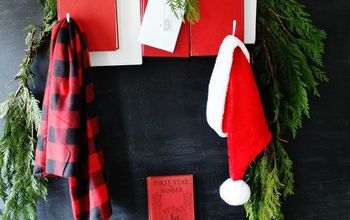 ¡Haz que Papá Noel se sienta bienvenido! Ganchos para abrigos de libros reutilizados #homeforchristmas
