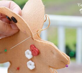 handmade gingerbread boys and girls, christmas decorations, crafts, seasonal holiday decor
