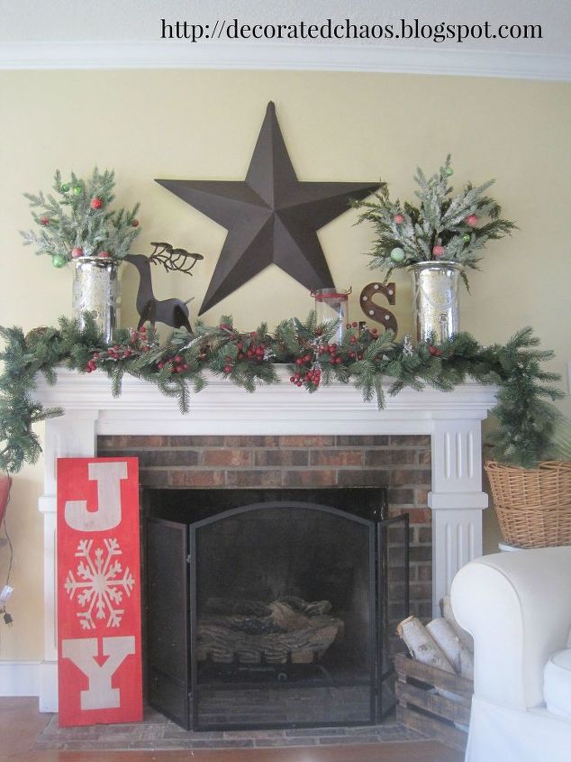 cottage christmas mantel, christmas decorations, fireplaces mantels, seasonal holiday decor