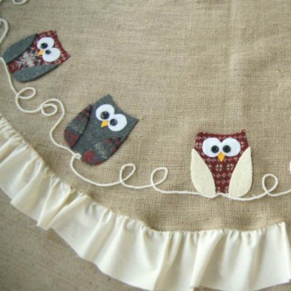 s 15 gorgeous christmas tree skirts that only look expensive, christmas decorations, repurpose household items, repurposing upcycling, seasonal holiday decor, Cozy Owl Appliques