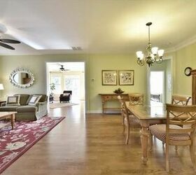 aqu hay ms fotos de mi casa para la venta, Sala de estar y comedor combo eliminado gran alfombra roja bajo la mesa