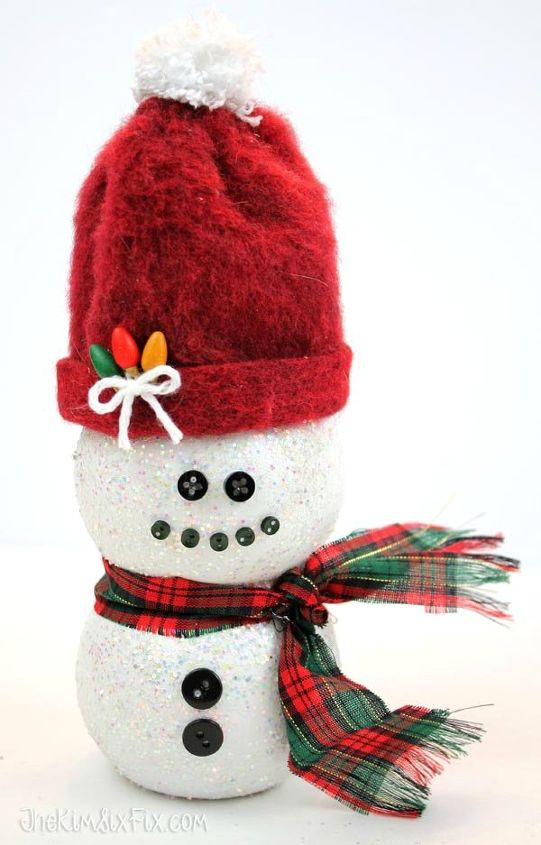 s 15 insanely cute snowmen for every corner of your home, home decor, POM Bottle Buddy