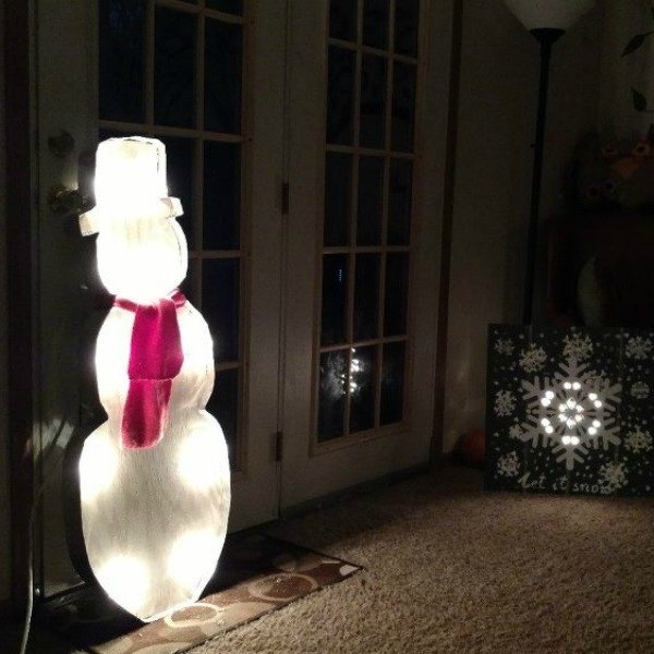 s 15 insanely cute snowmen for every corner of your home, home decor, Glowing Light Up Snowman