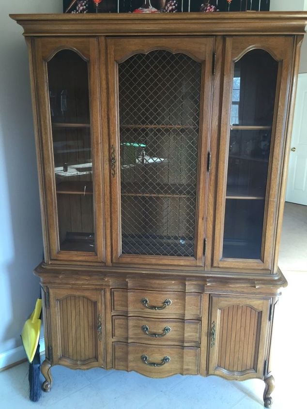 The hutch. AKA the dilemma.