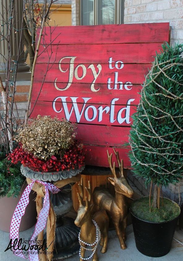 joy to the world christmas pallet, christmas decorations, pallet, seasonal holiday decor