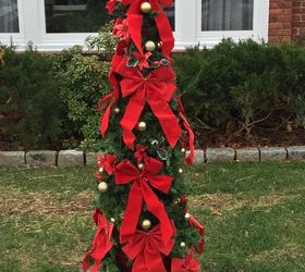 Christmas Tomato Cages Hometalk   Christmas Tomato Cages Christmas Decorations Gardening Repurposing Upcycling 