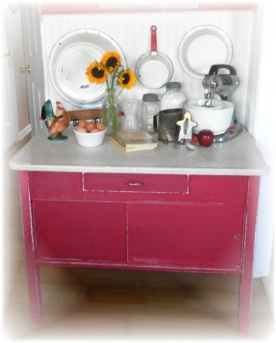uma exibio de natal rosa inspirada em doces para a cozinha