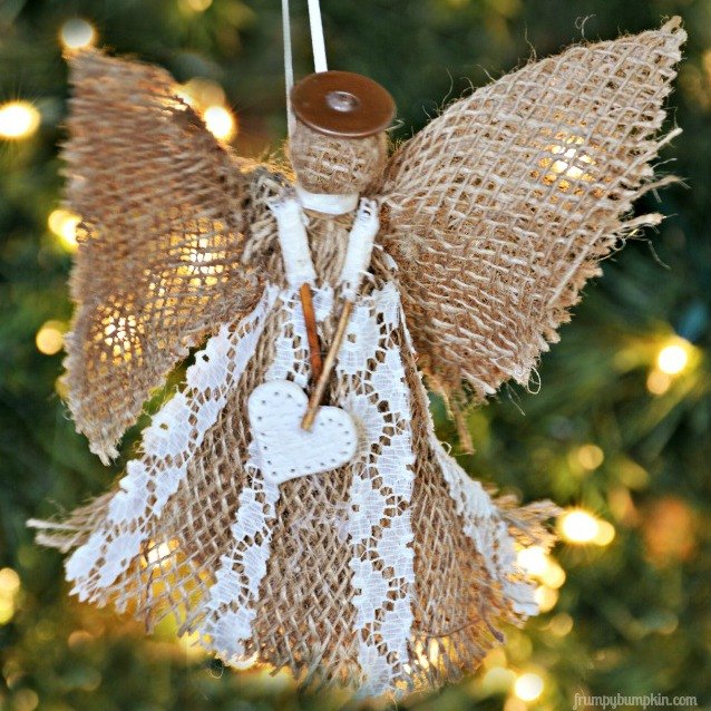 s look closely at these christmas angels you ll see something familiar, christmas decorations, seasonal holiday decor, Burlap and a Washer