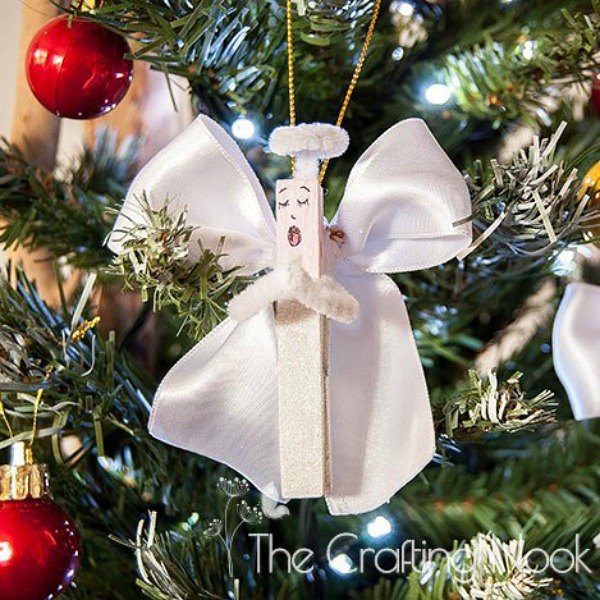 s look closely at these christmas angels you ll see something familiar, christmas decorations, seasonal holiday decor, Extra Clothespins
