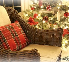 diy placemat holiday pillows minute, christmas decorations, crafts, seasonal holiday decor