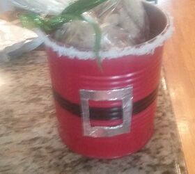 recycled cans into cookie tin christmas, christmas decorations, repurposing upcycling, seasonal holiday decor